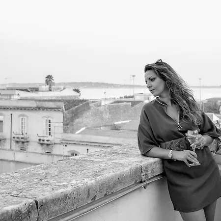 아파트 Ortigia Boutique Terrace *